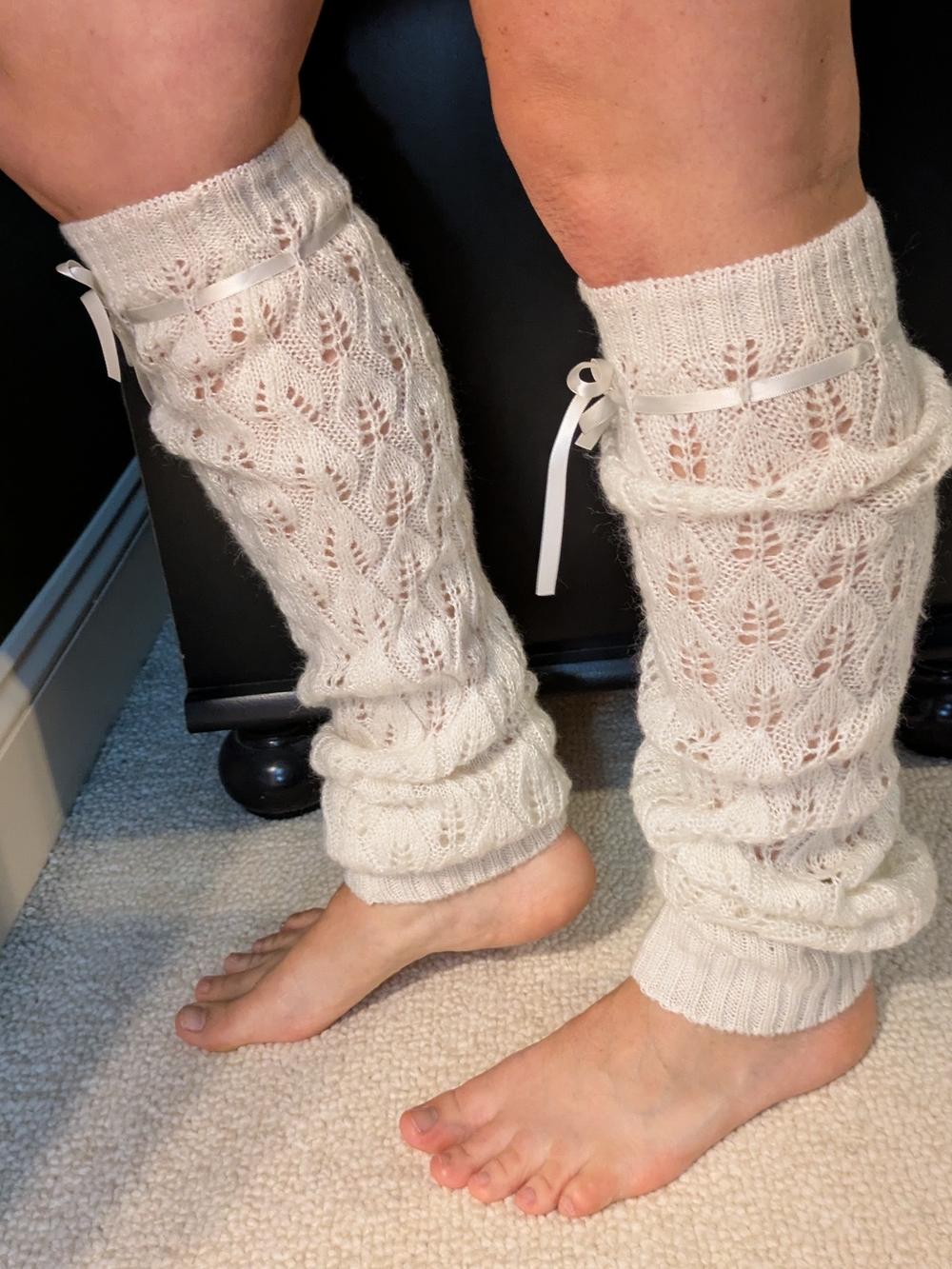 Source Unknown Cream Openwork Knit Leg Warmers with Ribbon